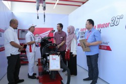 Beri Layanan Servis Terbaik, AHM Uji Keterampilan Teknisi Honda