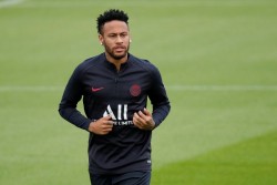 Neymar Tak Juga Jelas Akan Bermain di Mana