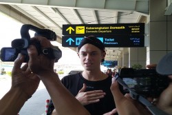 Musisi Amerika Serikat Mengaku Nyaman Mendarat di YIA