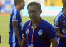 Demi PSIM Promosi ke Liga 1, Aji Santoso Pinggirkan Pemain Muda DIY