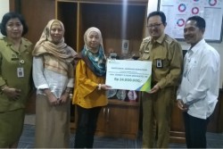 Keluarga Pelaku UMKM di Jogja Terima Santunan
