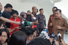 Wapres JK: Pemerintah Akan Kurangi PNS Administrasi 