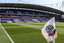 Tak Jadi Bangkrut, Bolton Belanja Pemain Besar-besaran