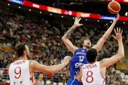 Piala Dunia Basket, Cheska Sikat Turki 91-76