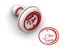 Label Halal Tak Lagi Diwajibkan dalam Impor Produk Hewan