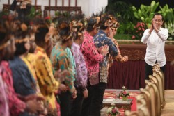 Pertemuan Jokowi dengan Tokoh Papua Dikritik karena Dianggap Tak Wakili Warga, Istana Membantah