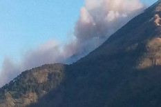 Hari Ini, Jalur Pendakian Merbabu Mulai Ditutup 
