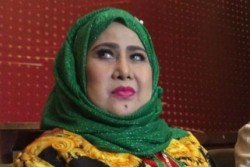  Putra Elvy Sukaesih Dikabarkan Merusak Warung Gara-Gara Ditolak Utang Rokok