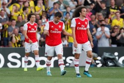 Arsenal Dicap Penakut oleh Gelandangnya