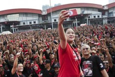 Presiden Jokowi Akan Tunjuk Pelaksana Tugas Gantikan Puan Maharani dan Yasonna Laoly