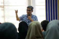 Politikus PDIP Budiman Sudjatmiko Minta Pemerintah Tarik Pasukan Militer di Papua