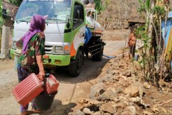 Droping Air Bersih ACT DIY Mencapai 1 Juta Liter