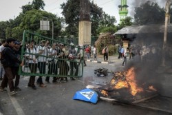 Orangtua Pelajar Diminta Perintahkan Anaknya Segera Tinggalkan Gedung DPR