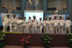 AKPN Bahtera Gelar Wisuda