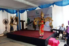 Tak Hanya Belajar Membatik, Siswa SLB Juga Diajak Fashion Show