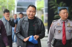 KPK Tahan 6 Tersangka Suap Proyek Lampung Utara, Termasuk Bupati Agung