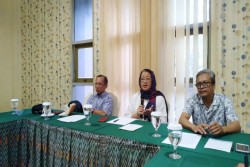 Alumni UGM Tolak Kedatangan Abdul Somad