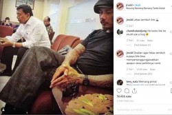 Pamer Foto Bersama, Jerinx SID Doakan Wiranto Seperti Ini