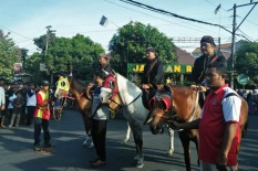 Warga Antusias Ikuti Pawai Kebudayaan di Matrijeron