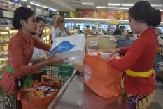 Keputusan Tarif Cukai Kantong Plastik Tinggal Menunggu Putusan DPR 