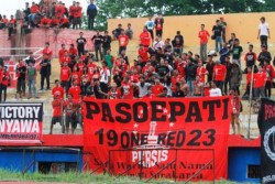 Suporter Persis Solo Dilarang Hadiri Derbi Mataram 