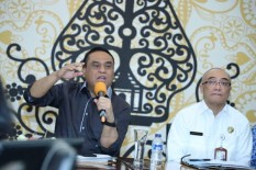 Menpan: PNS Jangan Kritik Pemerintah di Ruang Publik