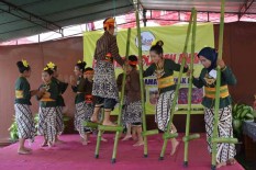 Dispar Gunungkidul Gelar Festival Jajanan Pasar dan Dolanan Anak