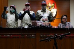 Kasus Suap Bupati Indramayu Gunakan Kode Mangga yang Manis