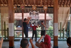 Masyarakat Diminta Lebih Peduli Terhadap Penggunaan Media Sosial 