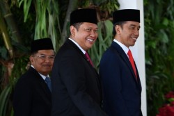 Bamsoet Bacakan Pantun untuk Apresiasi Pengabdian Jusuf Kalla