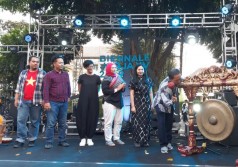 Biennale Jogja XV Ruang Seniman Menyikapi Isu Pinggiran 