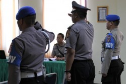 6 Polisi Penembak Mahasiswa Kendari Jalani Sidang Disiplin