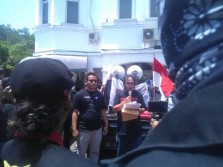 Suarakan 7 Tuntutan, Sopir Grab Mogok Makan 