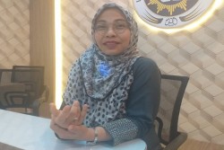 Guru Besar Bidang Farmasi Ini Jago Ciptakan Lagu