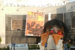 Marah dengan Pemerintahan Jokowi, Mahasiswa Jogja Usung Gambar Kabinet Babi di Kawasan Tugu Pal Putih