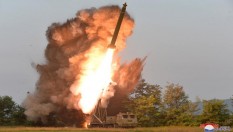 Korut Luncurkan Dua Rudal Setinggi 90 Kilometer