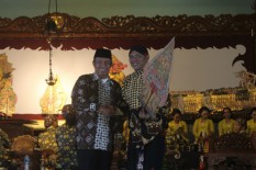 Tutup Rangkaian HUT Jogja, Ki Seno Nugroho Mainkan Sesaji Raja Surya