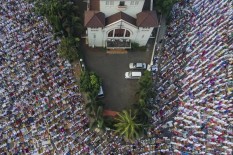 Survei LSI: Hanya 4% Muslim Indonesia yang Inginkan Syariat Islam