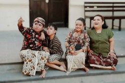 Kaum Bertubuh Mini Siap Tampilkan Teater "Kahanan"