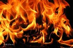 Rumah Tiga Anggota Parlemen Dibakar Pengunjuk Rasa