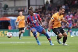 Manchester United Siapkan Rp1,2 Triliun untuk Rekrut Kembali Wilfried Zaha