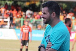 Jelang Indonesia Lawan Malaysia, PSSI Tak Tahu Keberadaan Simon McMenemy