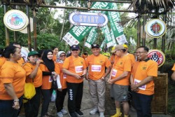 JIWH 2019: 2.800 Orang Jalan Kaki Bareng Melintasi Prambanan dan Turi