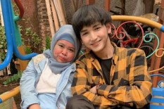 Kekeyi Posting Foto dengan Ibunda, Netizen: Kayak Kakak-Adik