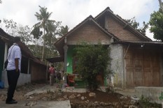 Geledah Rumah Terduga Teroris di Gunungkidul, Polisi Temukan Panah hingga Samurai