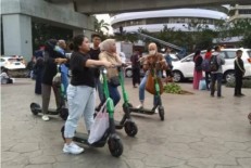 Penggunaan Skuter Listrik Minta Dimoratorium