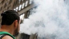 Pemerintah Indonesia Berencana Larang Rokok Elektrik