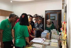 Bank Sampah Kradenan Berseri Studi Banding ke Suryo Resik Mantrijeron