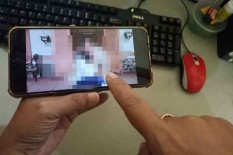 Seorang Camat Dicopot Setelah Unggah Video Mesum Dirinya dengan Perempuan di Status WA