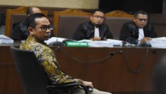 Eksepsi Ditolak, Sidang Wawan Adik Ratu Atut Berlanjut